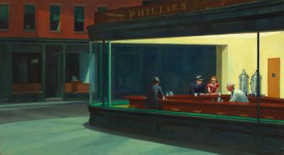 Gemälde einer Bar, die von Außen, durch die Vitrine zu sehen ist. In der Bar sitzen zwei Männer mit Hut und eine Frau.